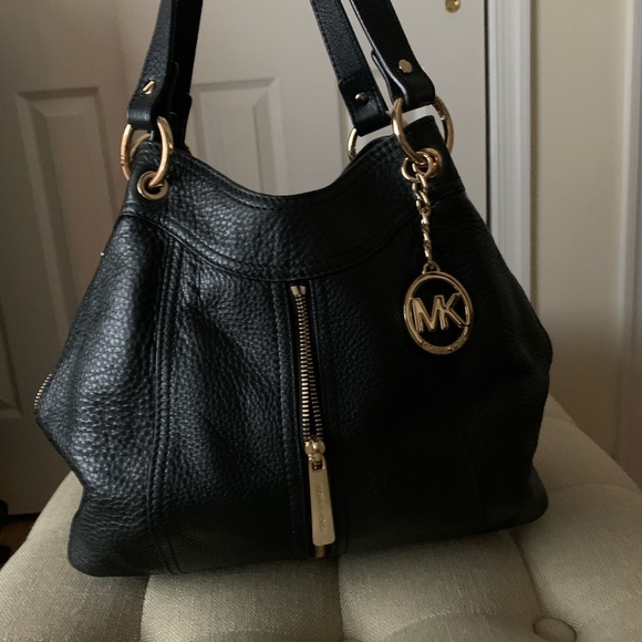 Michael Kors Bag - Picture 3 of 15
